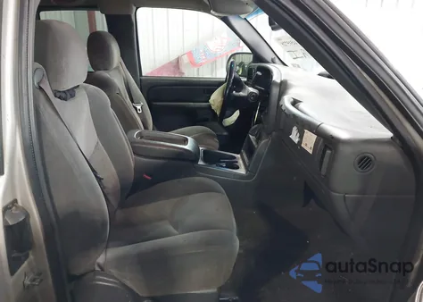 2005 Chevrolet Silverado 1500 Z71 from USA, damaged, VIN 1GCEK19B65E285291